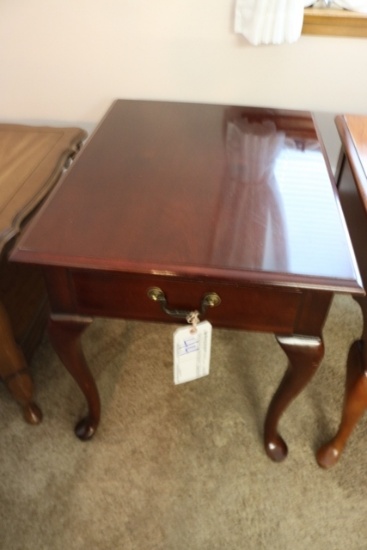 Cherry finish end table