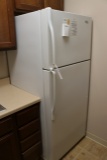 Whirlpool W8TXNGMWQ00 refrigerator 10/09