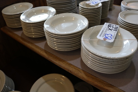 Times 39 - 8.5" Tuxton white soup/pasta bowls - some chipped edges