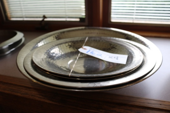 Times 4 - Hammered tin catering center pieces
