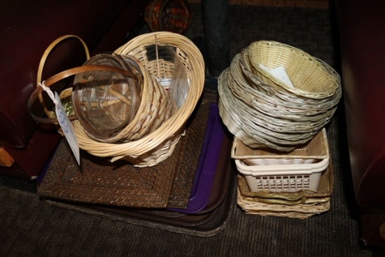 Wicker & service trays