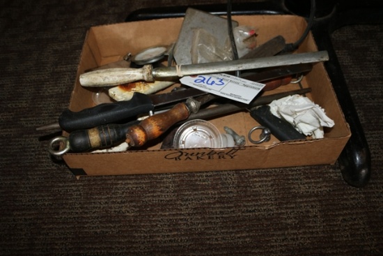 Box misc knife steels