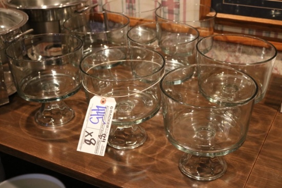 Times 8 - 8" glass center piece display bowls