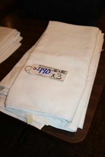 Times 3 white 81" x 81" cloth table covers