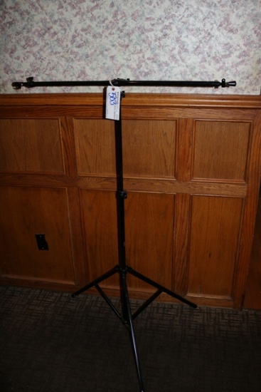 Microphone stand