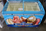 Well Blue Bunny 2 glass lid ice cream merchandiser