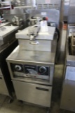 Henny Penny 500 electric chicken fryer, 1 or 3 ph.
