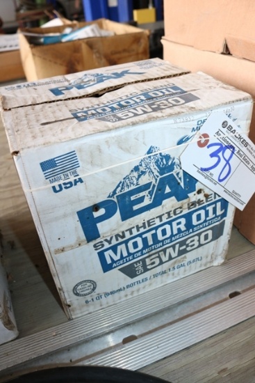 Case of Peak synthetic blend sae 5w30 oil