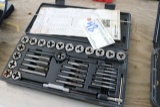 Performance Tools tap and die set