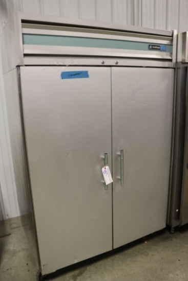 Delfield 2 door cooler as is - needs compressor
