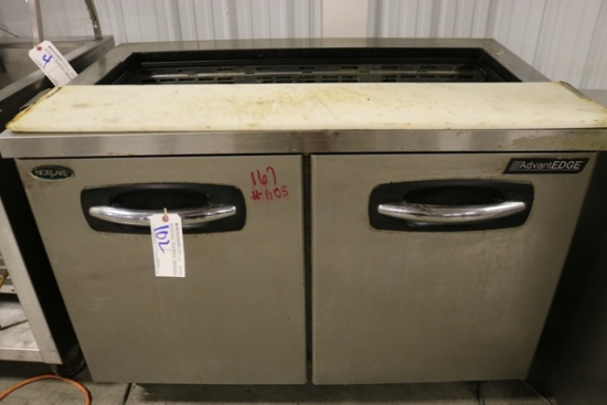 Norlake 48" refrigerated prep table 2 door open top - working needs massive