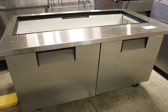 True QA-60-24M-8 mega top refrigerated prep table - all open top
