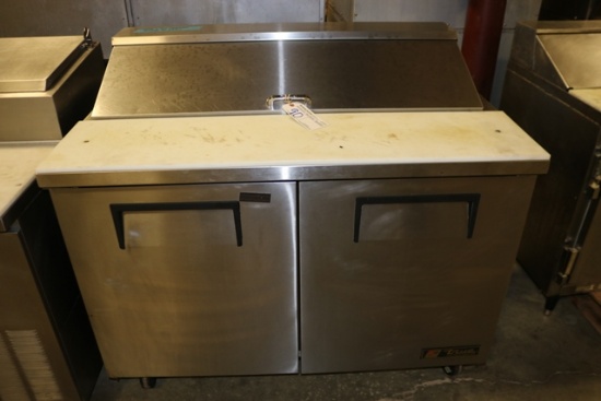 True TSSU-48-12 refrigerated prep table as is - needs compressor