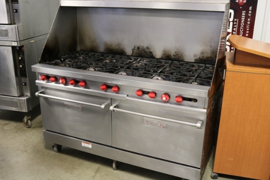 2009 Vulcan 10 burner gas range w/ double ovens