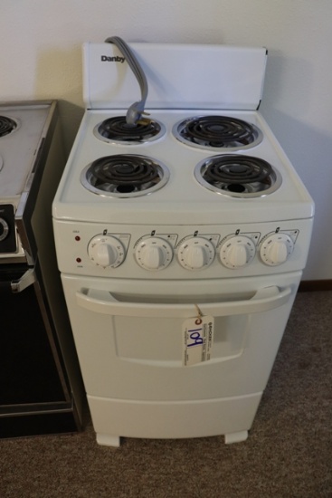 Danby 4 burner electric range with oven
