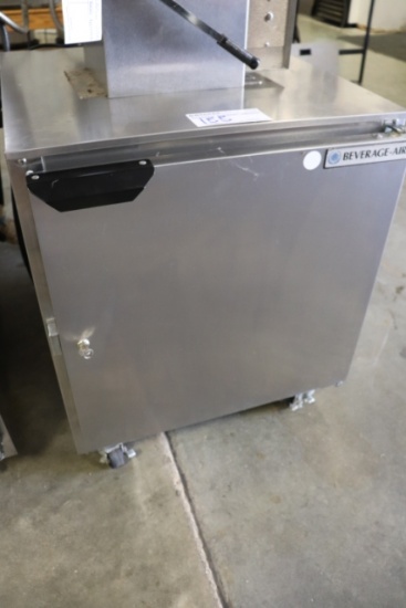 Beverage Air UCF27A-09-23 undercounter 27" stainless 1 door freezer - very