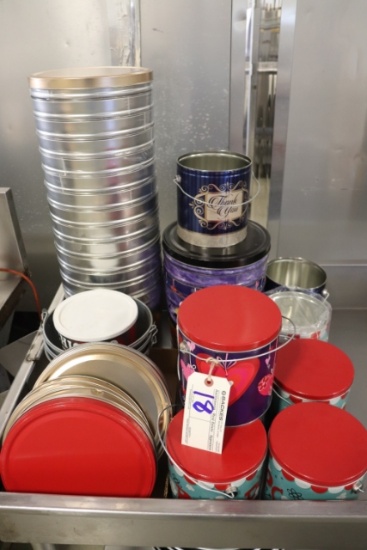 All to go - Popcorn tins with some lids