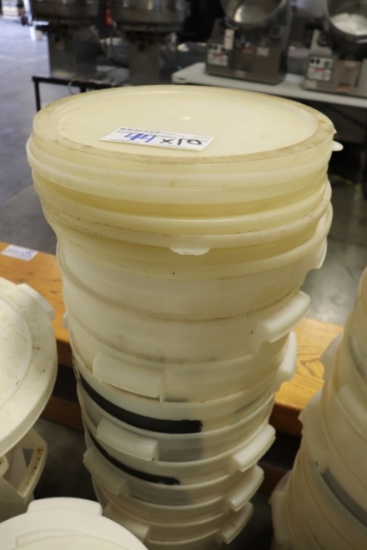 Times 10 - Parade mo. B4000 ingredient bins with lids
