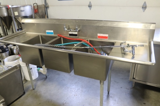 88" stainless 3 bin sink with double drain boards - 16" x 20" bin size - wi