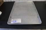 Full size sheet pan with cooling screen