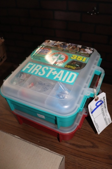 Pair to go - First aid kits