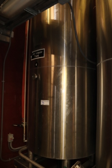 BRD 20-barrel stainless vertical hot liquor tank