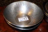 Times 2 - Stainless colanders