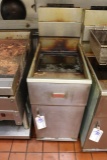 Frialator 40lb gas fryer - needs cleaned