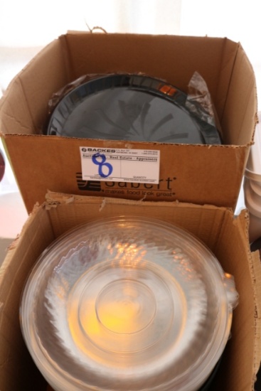 2 boxes of plastic salad bowls & lids