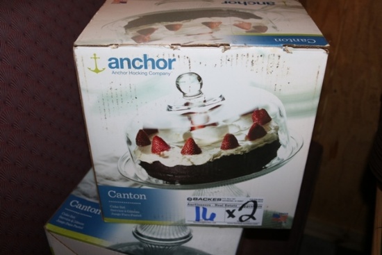 Anchor glass cake pedestal