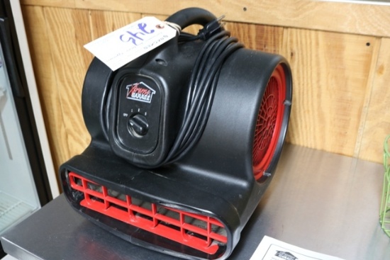 Xtreme Garage X-400WFK utility air fan