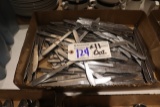 Times 11 dozen - unmatched knives