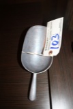 24 Ounce measuring scoop