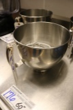 Kitchen Aid 5 qt. stainless mixing bowl w/ paddle & whip