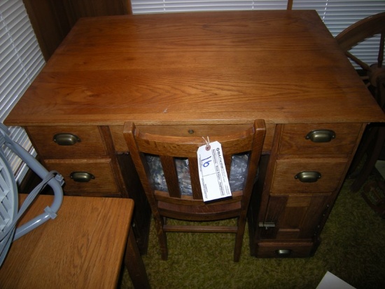40" x 28 1/2" oak desk with chair
