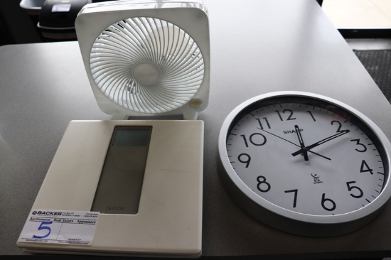 All to go - 2 scales, clock, fan