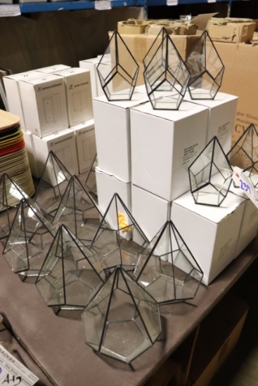 All to go - Black & clear prism candle holders