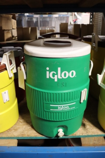 Times 2 - Igloo 10 gallon water cooler/dispensers