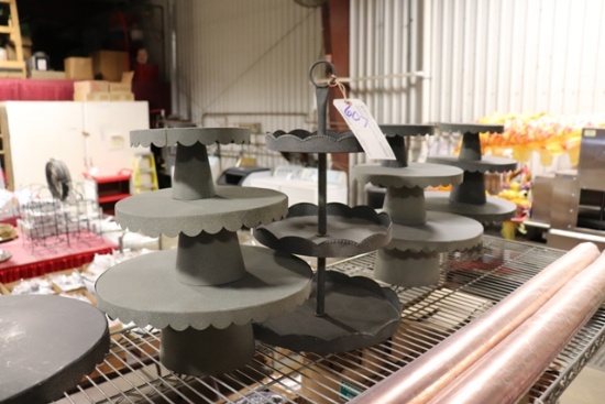 All to go - Metal display stands