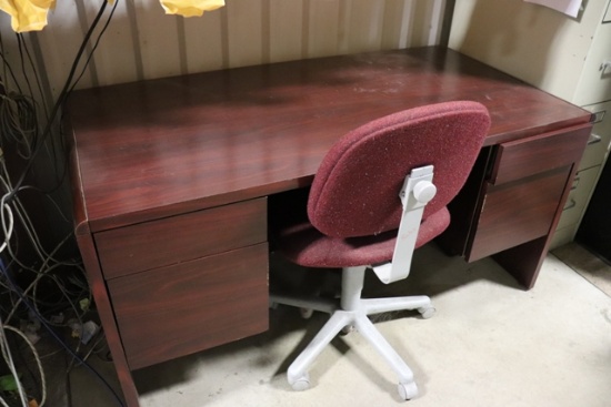 30" x 60" Cherry finish office desk with office chair