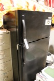 Frigidaire 241851204 black top freezer refrigerator