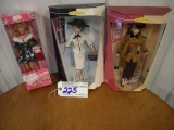 1999 Spring Collection Barbie, (Tokyo and Paris) Festive Season Barbie