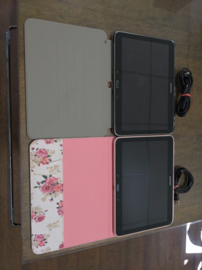 Times 2 - Samsung 10" tablets 16GB