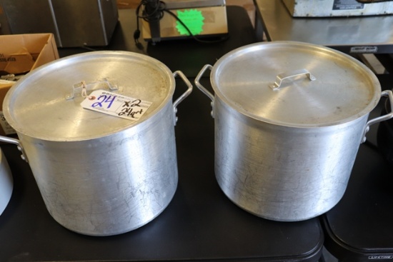 Times 2 - 24 quart aluminum stock pots with lids