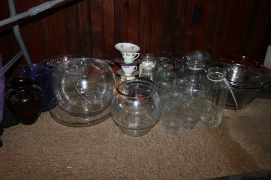 All to go, vases, punch bowls