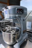 Hobart Legacy HL200 - 20 qt. mixer w/ stainless steel bowl & attachment