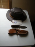 All to go  Authentic Leather Australian Hat Medium, Model 400 Gerber Knife