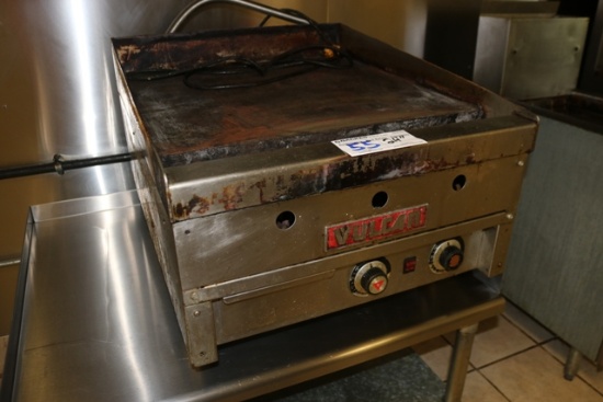 Vulcan 24" flat top grill with thermostats - LP gas - good unit