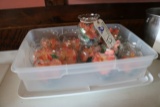 All to go - 12 glass center pieces