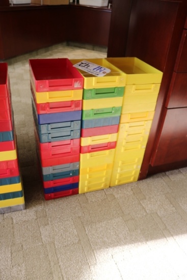 All to go - 42 plastic misc. colored repair trays